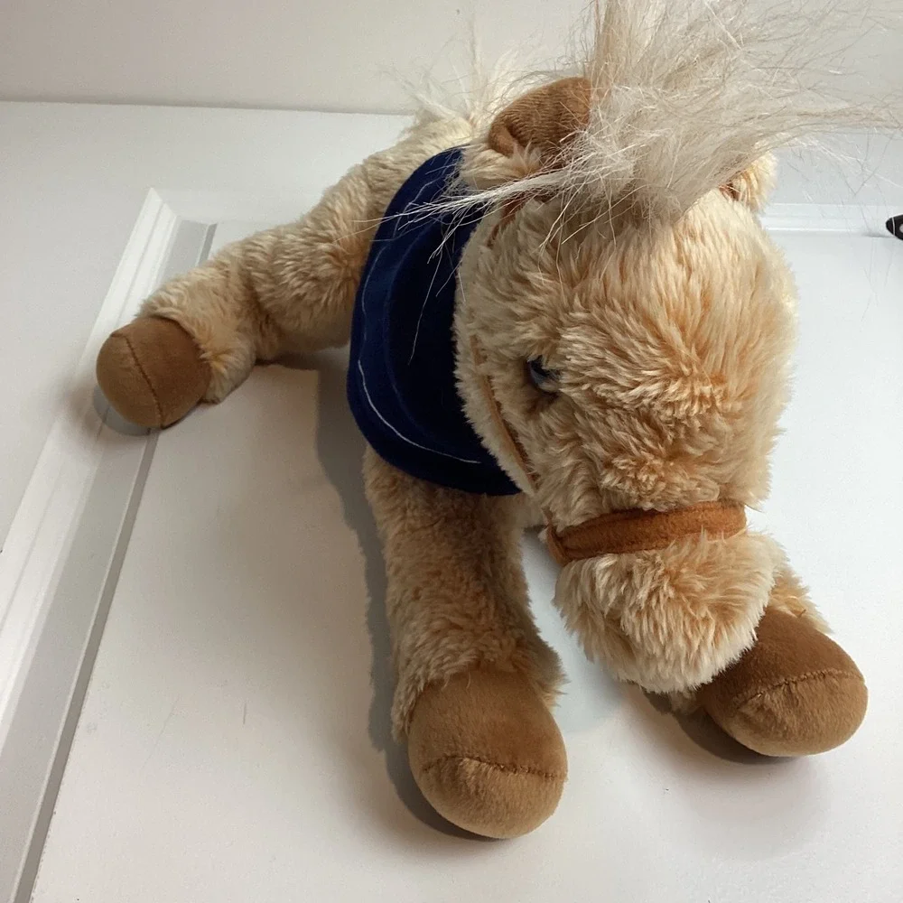 Wells Fargo Legendary Pony Nellie 2015 Plush Stuffed Animal Horse Tan Blonde